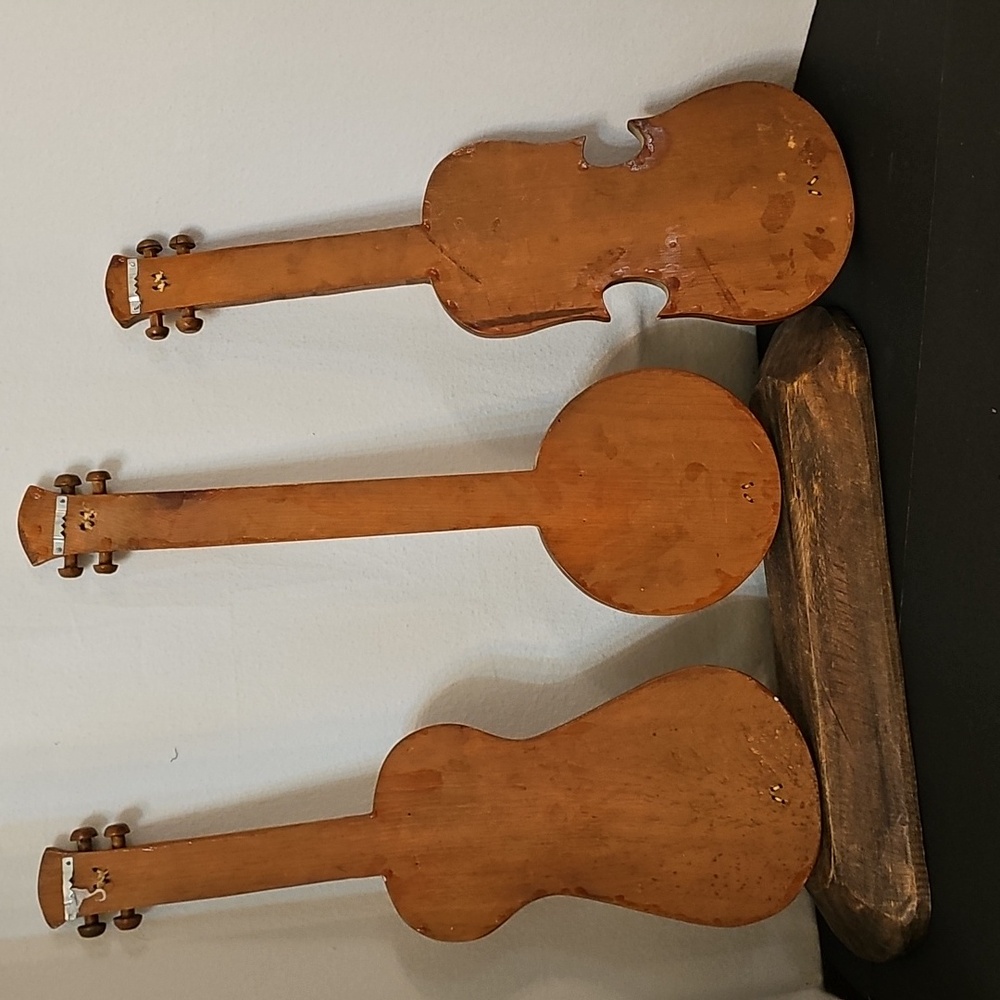 Wooden String Instrument - Picture 4 of 7